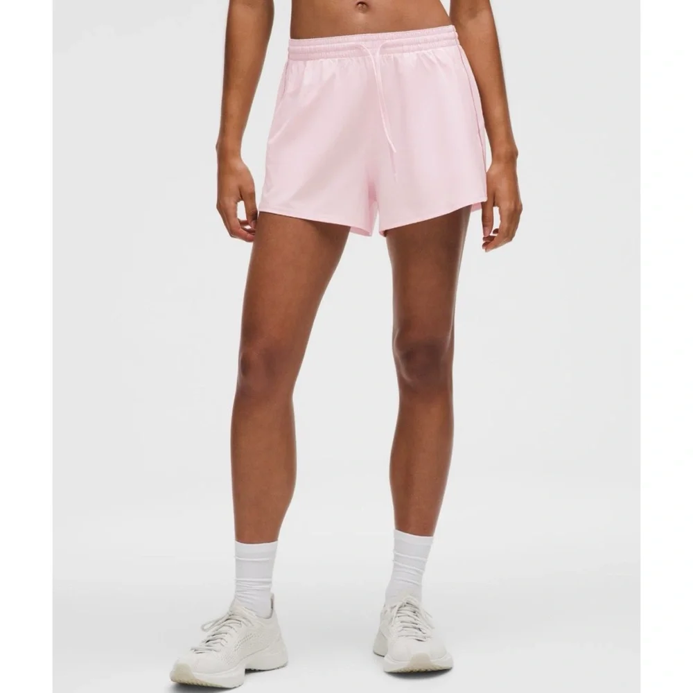 NWT Lululemon Court Rival High-Rise Short 3” Blissful pink/Red Clay 12